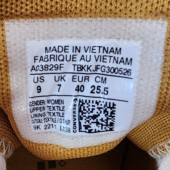 CONVERSE WOMEN'S CHUCKS SIZE 9 WHITE - Picture 7 of 8